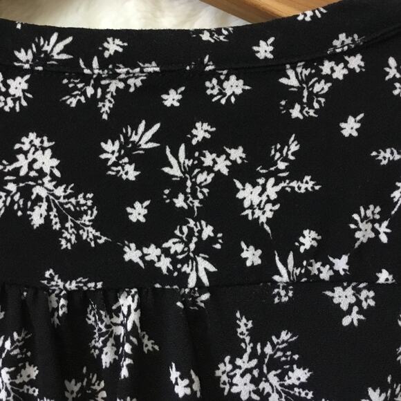 MNG Black Ruffle Cap Sleeve Floral Mini Dress - Picture 10 of 14